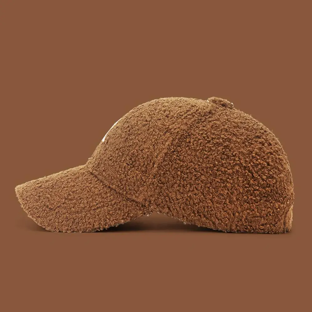 قبعات فرو الضأن الهيب هوب قبعات الشارع Snapback قبعة بلغت ذروتها قبعة أفخم قبعات البيسبول الخريف الشتاء النسخة الكورية الإناث قبعة دافئة
