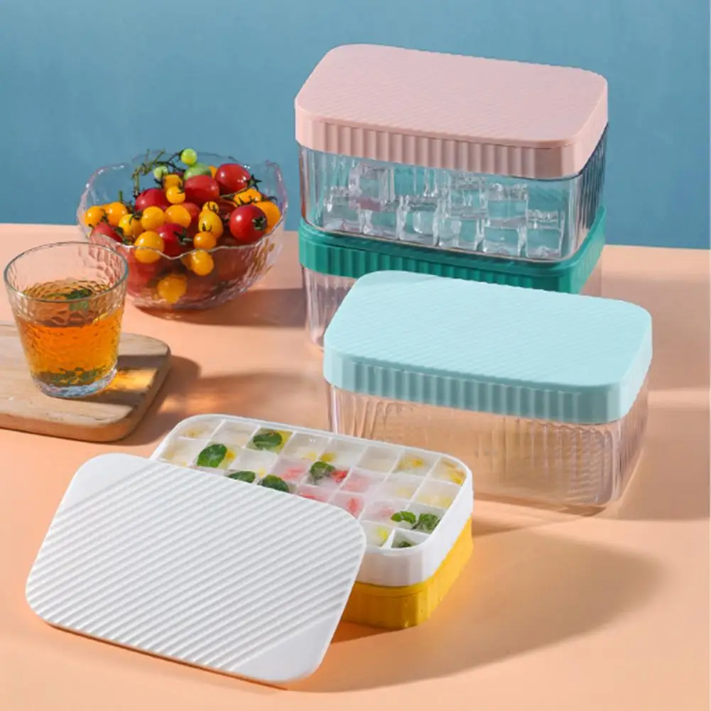 Ice Cube Maker with Scoop Ice Tray with Lid Silicone Ice Cube Tray with Storage Box Leak-proof 32 Grid Mold for Freezer
