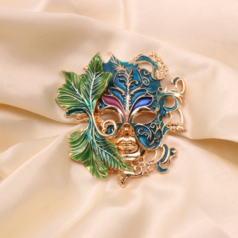 Medieval Women Men Prom Mask Enamel Badges Brooches Elegant Unisex Party Banquet Design Drip Oil Crystal Pin Accessories