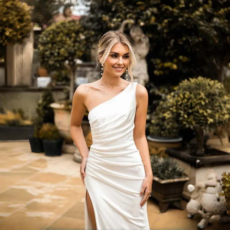 One-Shoulder Satin Ruched Mermaid Wedding Dress With High Slit Bridal Gown For Women Brides Formal Evening Party robes de soirée