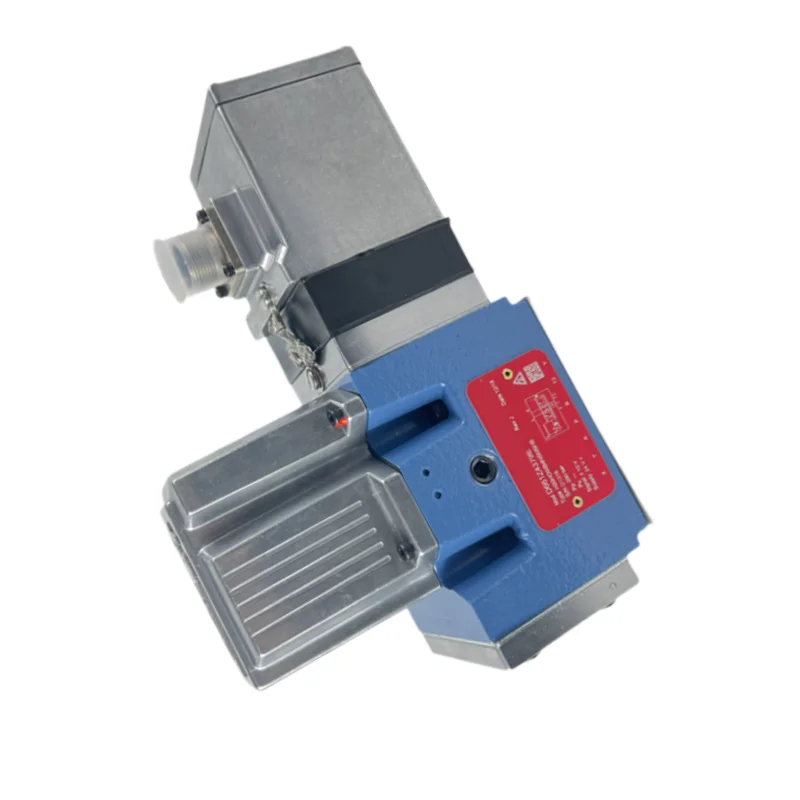 CHENGYUAN D661Z4379E4341/4378/4814K -1701/1901E G Series Servo Valve D661Z4814 D661Z4378K Electrohydraulic Valve