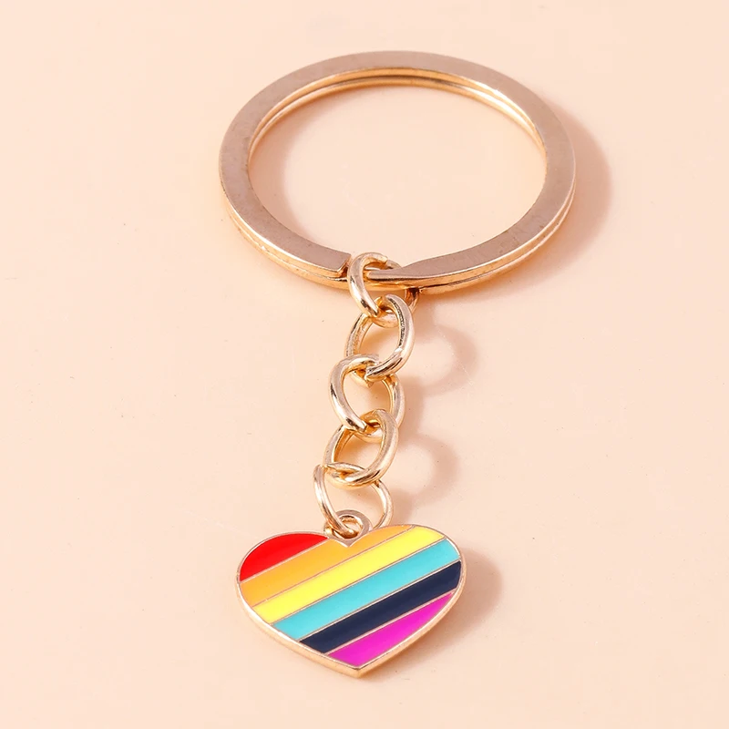 Cute Enamel Rainbow Love Heart Keychain Women Girl Key Ring Pendant for Car Key Holder Handbag Decor DIY Handmade Jewelry Gift