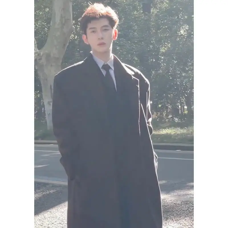 

Мужское черное пальто из шерстяной смеси, французский парижский стиль, приталенное, премиум-класса, стеганое, с поясом, с контрастным клетчатым узором, модное