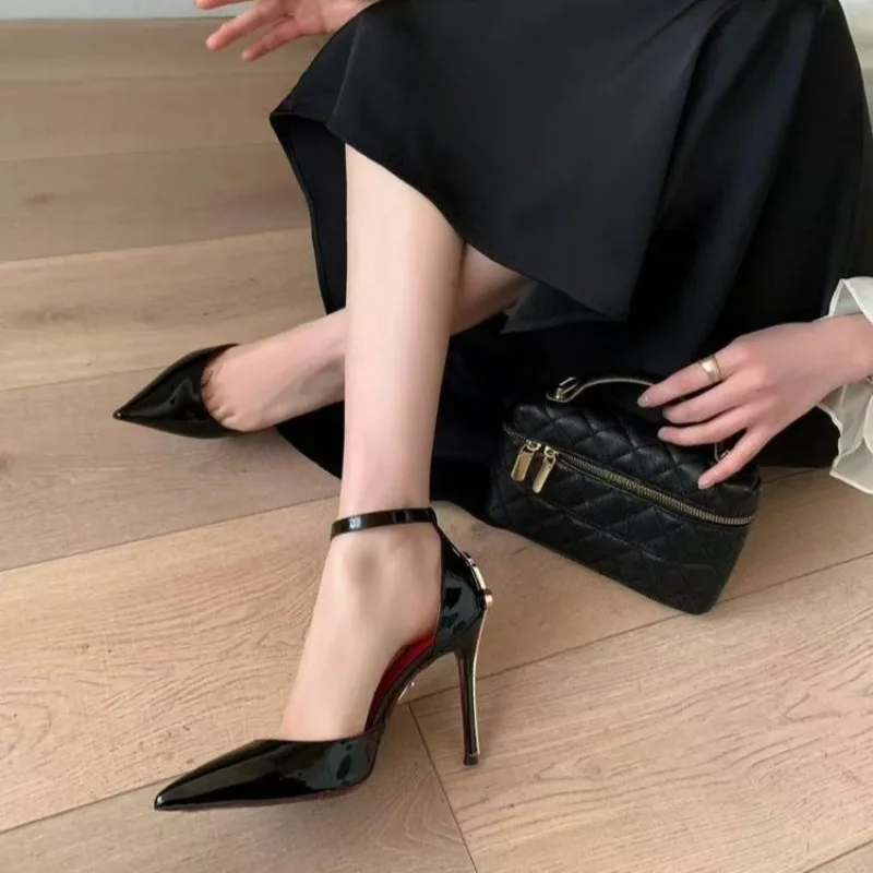 

Temperament Hollow Stiletto Single Shoes Summer New Pointed Toe Shallow Mouth Slip Strap Non-slip High Heels