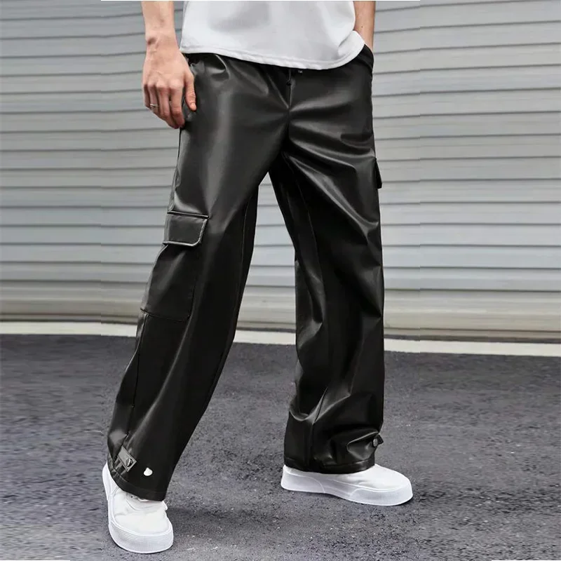 Pantaloni Cargo larghi in pelle PU opaca Chic da uomo tasca con patta coulisse vita alta elastico dritto gamba larga pantaloni Y2K personalizzati