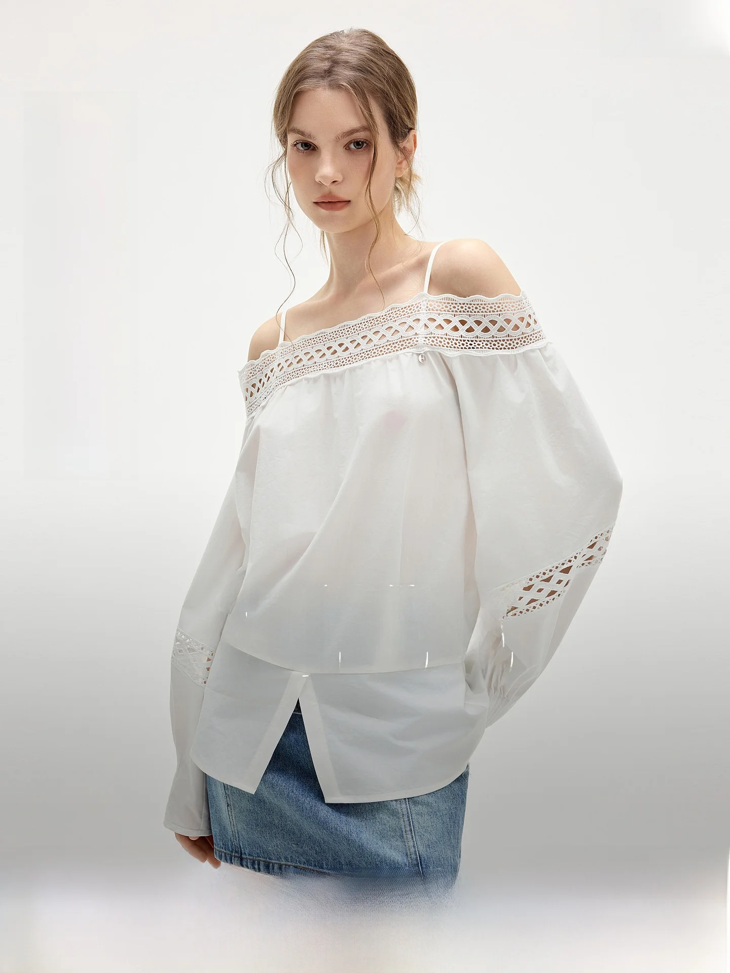 

Hera ELLE Lace Shoulder Bubble Sleeve Shirt Women's Summer New Splicing Unique Shirt Long Sleeve Lantern Sleeve Commut...
