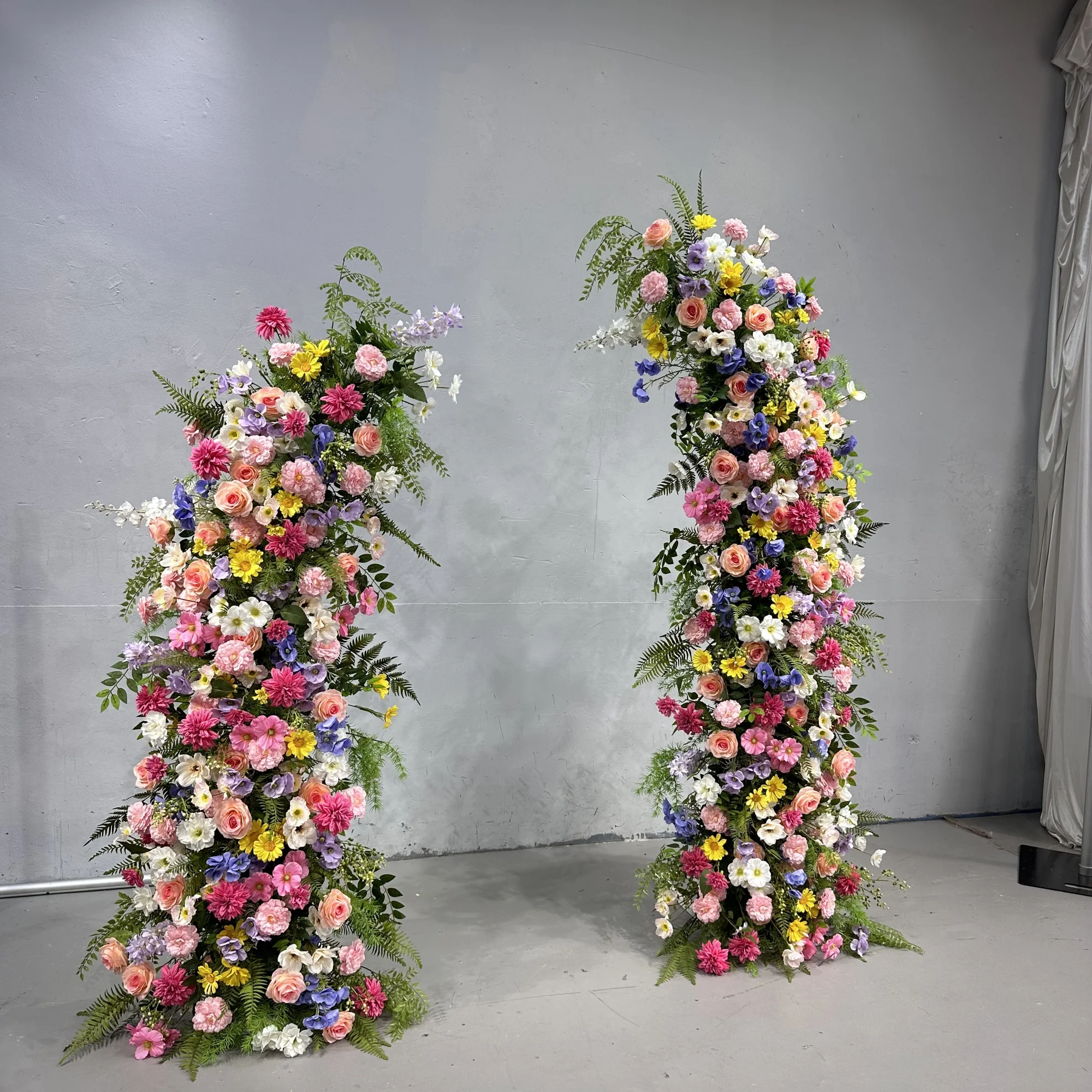 ATV Wholesale Handmade Colorful Artificial Wild Flowers Wedding Arch Colorful Wild Flower Arrangements For Wedding Decoration