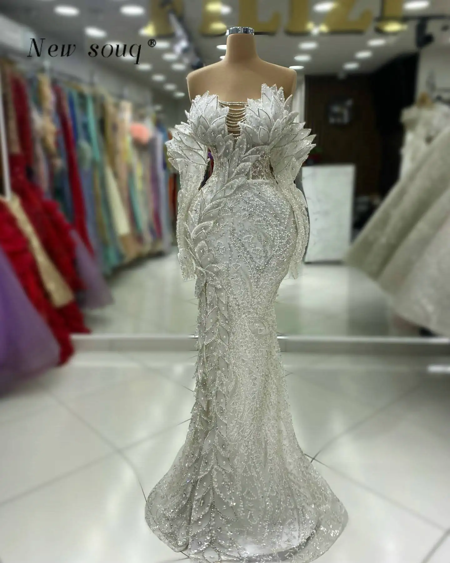 3D Leaf Off Shoulder Long Evening Dresses Customized Sparkle Crystals Beaded Formal Occasions Women\'s Wedding Party Gowns