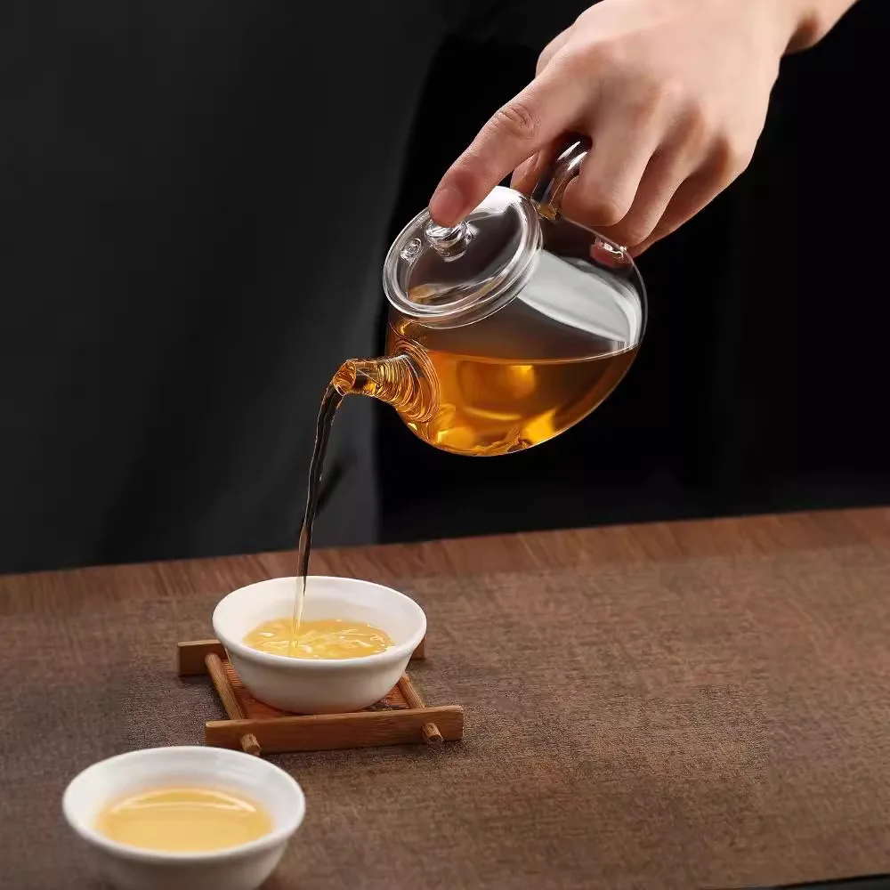 إبريق شاي زجاجي صغير مقاوم للحرارة مع فلتر تخمير شاي بالأعشاب المزهرة غلاية شاي الكونغ فو المنزلية براد شاي