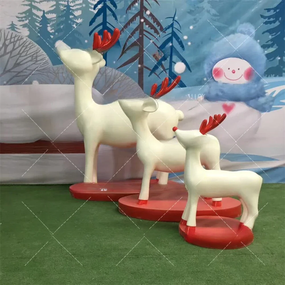 Hot Selling Santa Claus Snowman Reindeer Christmas Figurines Decoration For Shopping Mall