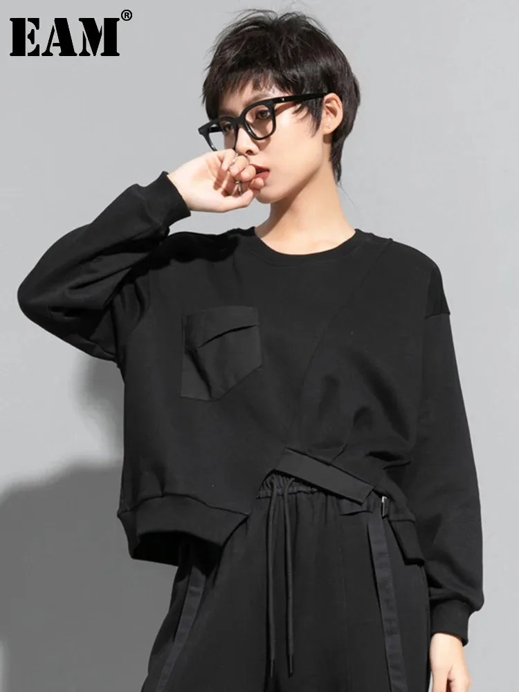 [EAM] Loose Fit Black Irregular Sweatshirt New Round Neck Long Sleeve Women Big Size Fashion Tide Spring Autumn 2024 1DF1321