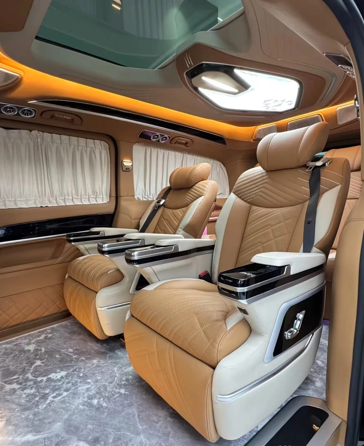 2025 For Hiace Van Alphard Luxury Electric VIP Car Seat Aero Massage Ventilation New Interior Modified PU Leather Cloth