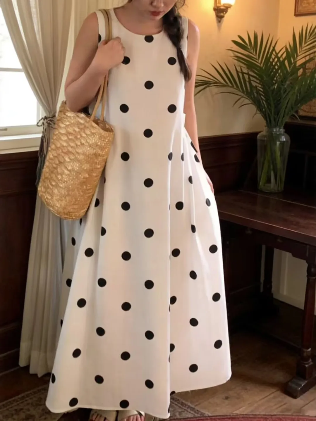 

Loose Fit A-Line Long Dress Slimming Large Size Sleeveless White Skirt Japanese Style Thin Material Daily Wear Summer Dress