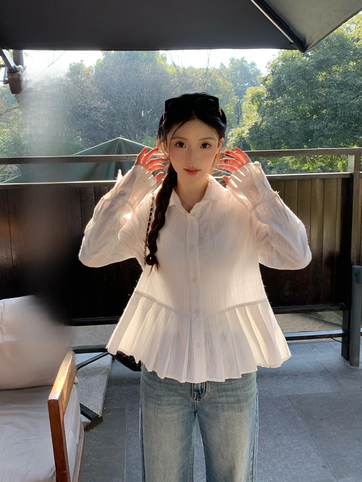 

Женская блузка Yuzhiqi Saint Letterhead свободного кроя, весенне-осенний дизайн, розовый топ, белая плиссированная блузка, модная женская одежда