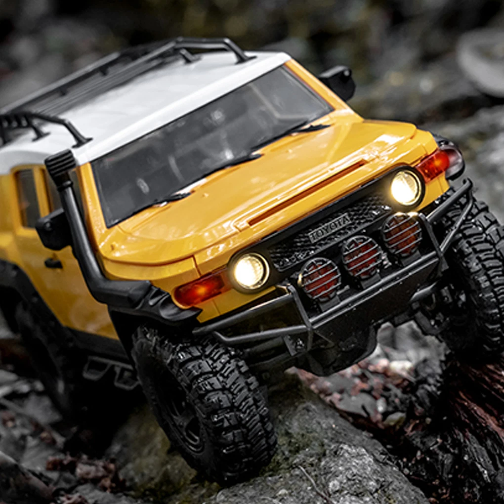 

FMS Car Model 1/18 FJ Cruiser Rc Car Simulation Remote Control Climbing Off-Road Vehicle Model Full Scale Electric Toy Boy Gifts