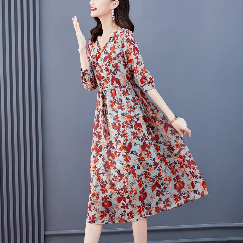 

2023 New Fashion Chiffon Printed Dress Women's Autumn Fragmented Flowers Long Sleeve Loose Fit Casual Holiday Dress Vestidos