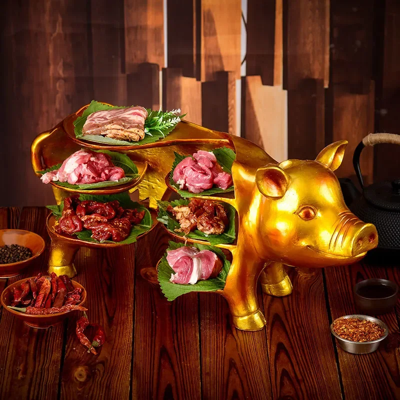 Golden Pig Shaped Hot Pot Plate with Dry Ice Smoke Effect Creative BBQ Meat Tray for Tableware Decoration Restaurant Serving