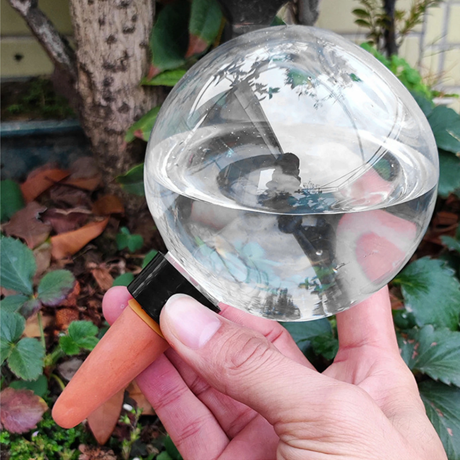 1/4pcs Plant Self Watering Globes Automatic Plant Watering Device 500ml Plants Water Dispenser for Indoor Plants Balcony Garden