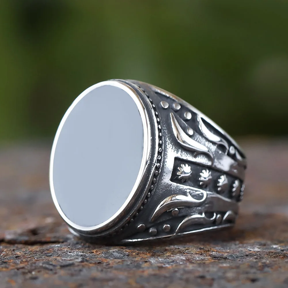 2024 New Fashion Flat Black Crystal Carved Pattern Men's Ring European and American for teen gift Ring Jewelry