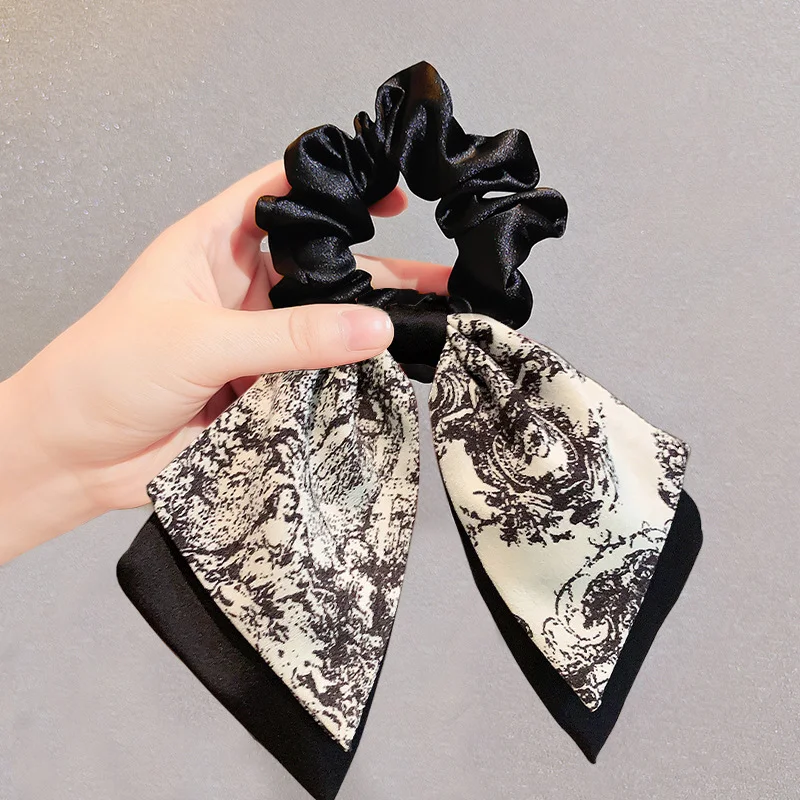 

Luxury Oil Painting Satin Bow Hair Tie for Ponytails Elegant Hairband for Bun Hairstyles Women's Hair Accessories