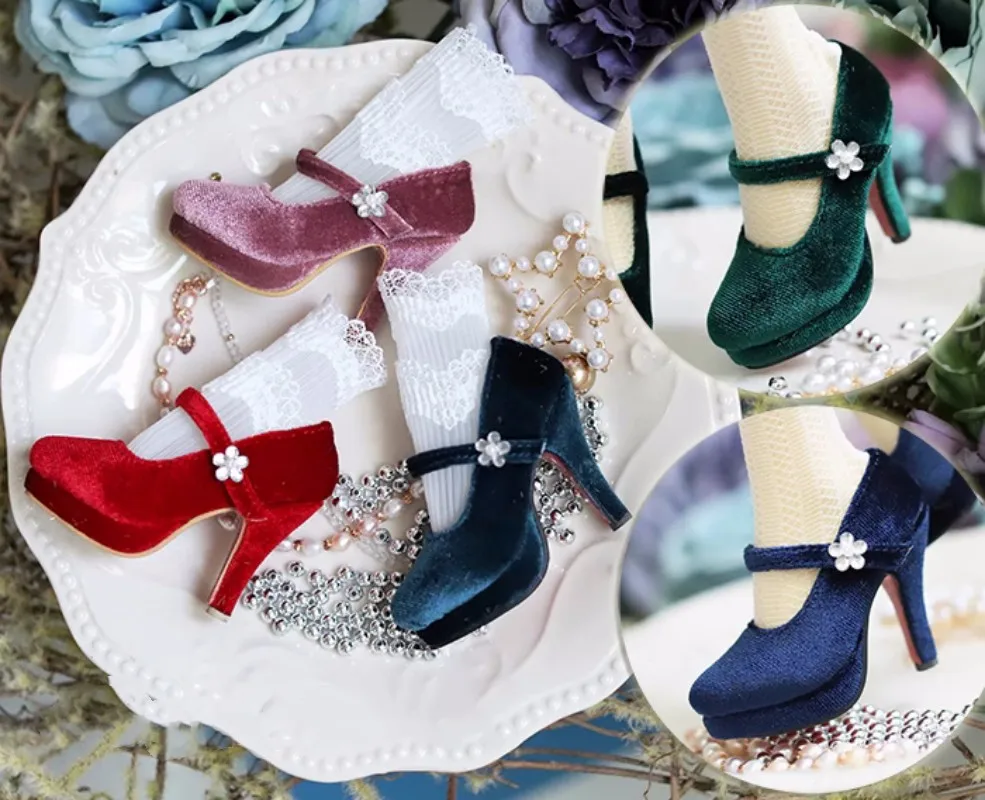 BJD shoes are suitable for the SD16 size vintage European velvet satin high heels with a variety of color doll accessories