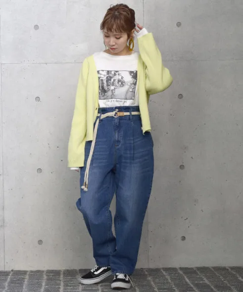

Spring 2023 New Cotton Waed Vintage High Waist Loose Jeans BF Sle Women's Premium Denim High Waist Straight Leg Jeans
