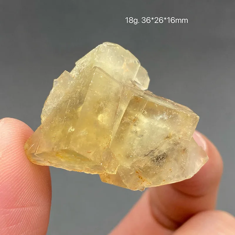 100%  Natural yellow fluorite Mineral Specimens Stones and Crystals Healing Crystal from bei jing China