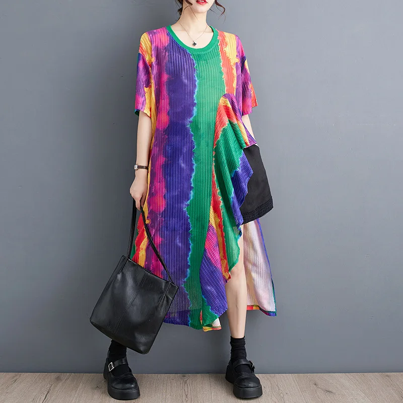 

Female new summer relaxed retro plus size printed Irregular panels loose literary long T-shirt