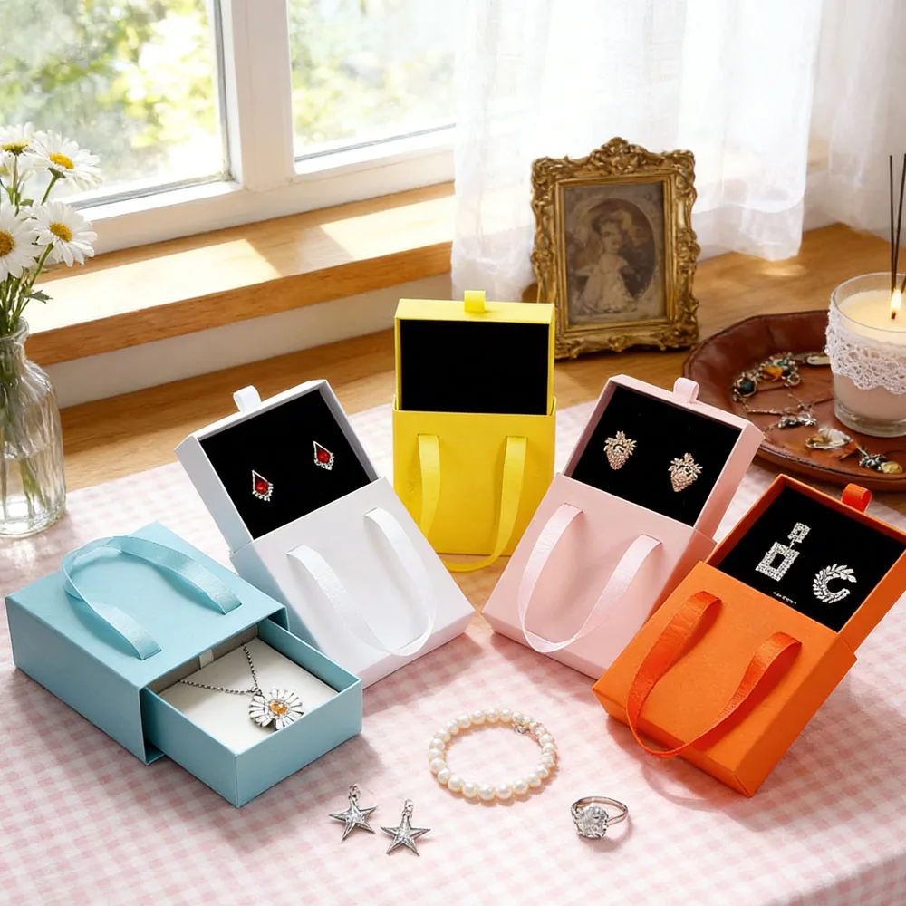 

20Pcs/Lot Kraft Paper Portable Drawer Box Jewelry Box Ring Earrings Necklace Gift Protection Packaging Box Christams Party