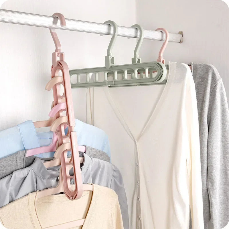 5 Stück, 9-fach faltbare Kleiderbügel aus Kunststoff, robust, platzsparend, ideal als Organizer für den Kleiderschrank zu Hause. – Detail 9