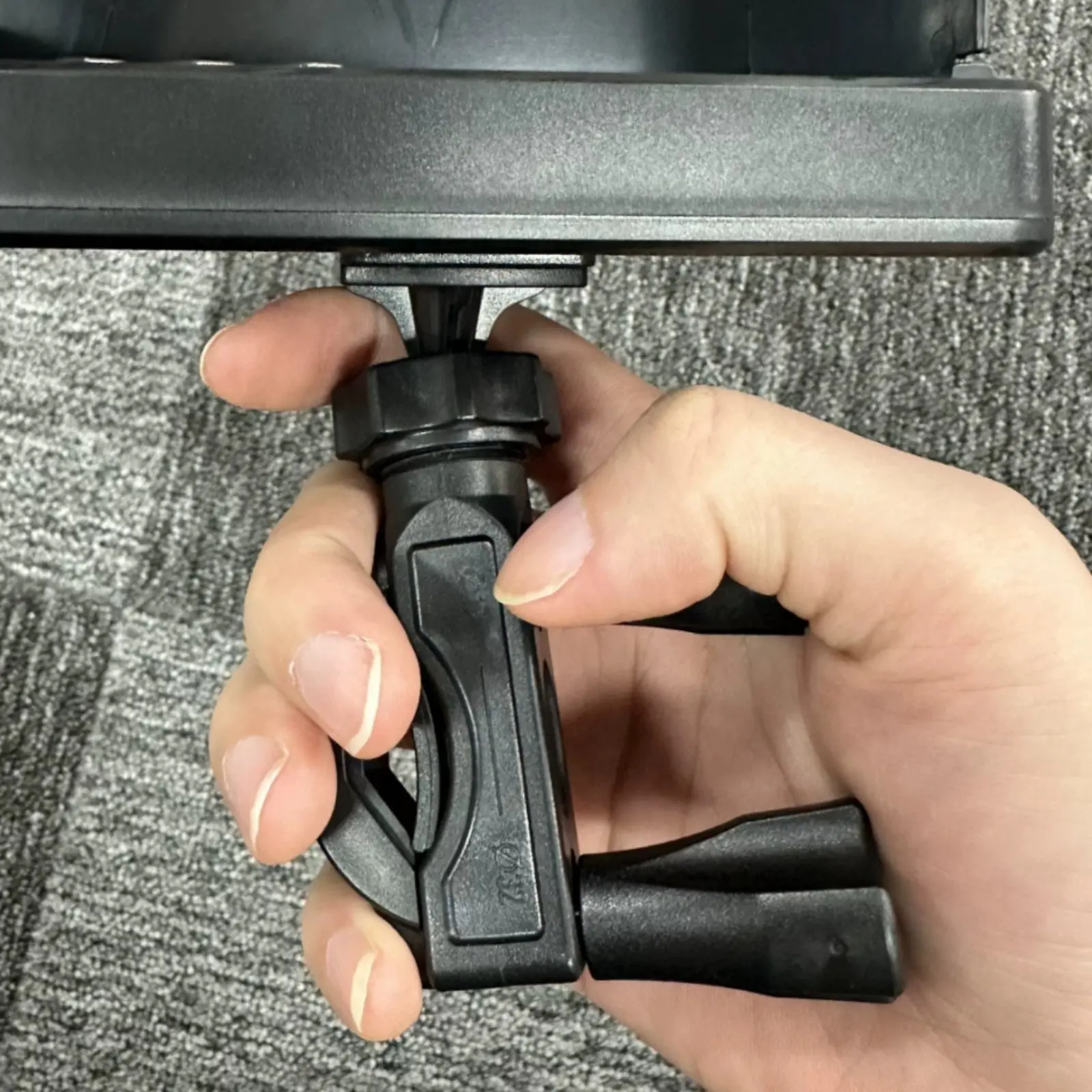 

360 Degree Rotating Angling Detector Mount Stable Hold 360 Degree Angling Detector Holder Fishing Rod Display Base Easy