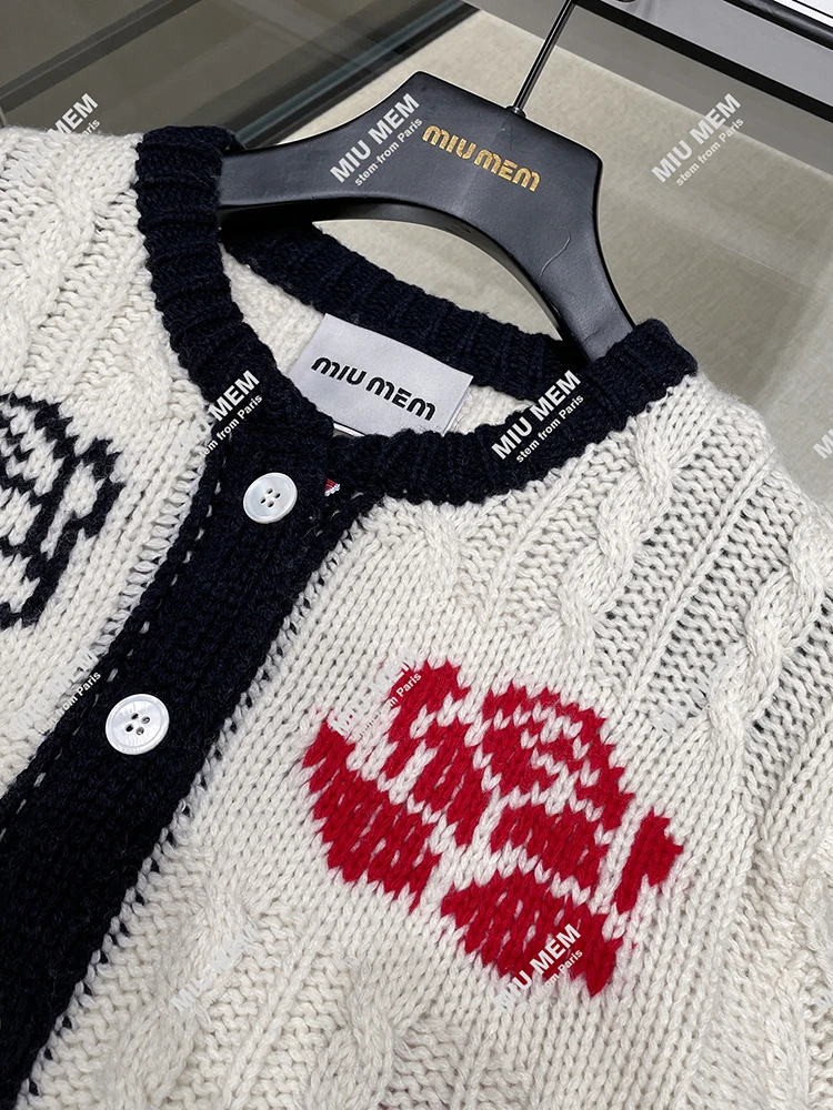 Miumem Women's Knitted Cardigan Spring 2025 Floral Print Versatile Top Button Detail Color Blo Long Sve ort Length