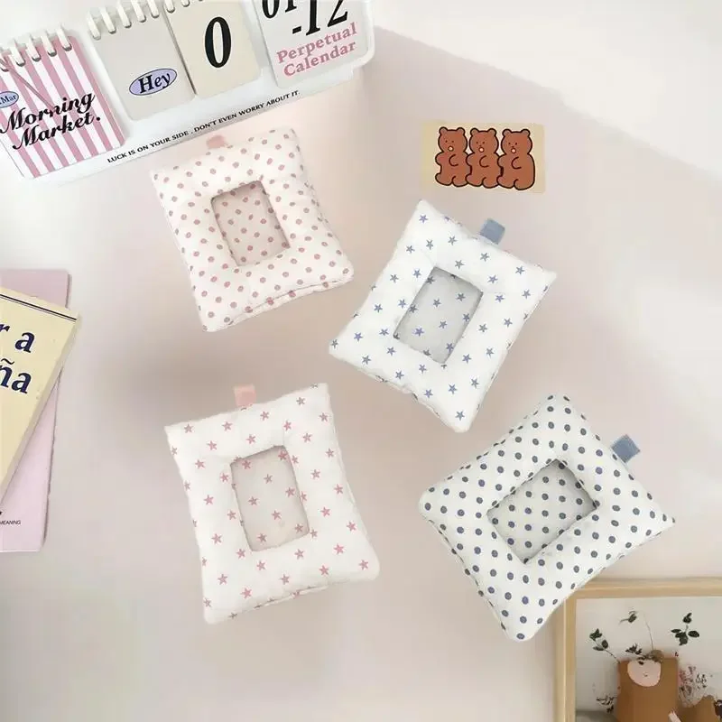Lovely Padded Star Photocard Holder; Polka Dot Keychain Storage Display for Idol Photo