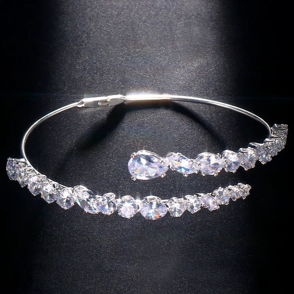 Cross-border zircon bracelet full of diamonds Korean open bracelet does not fade high-end Yiwu accessories bracelet