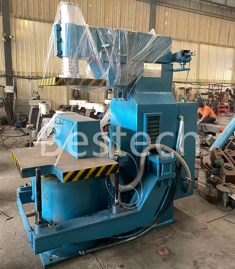 Castings Production Jolt Squeeze Green Sand Molding Machine