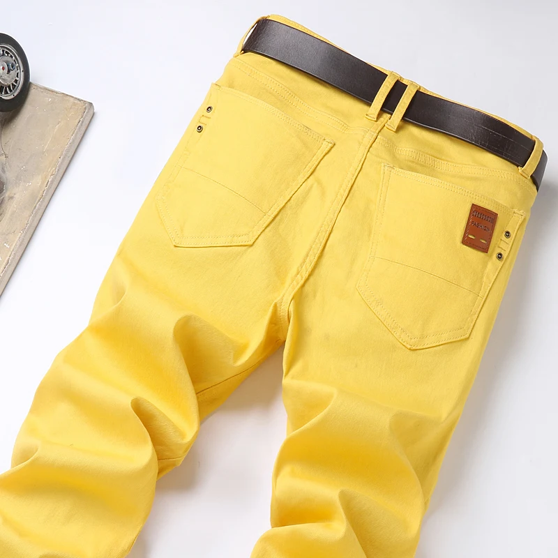 YELLOW