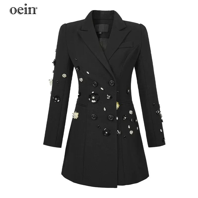 [oein]high-end with hevy dimond studded blck design, exuding slimming temperament. A petite suit dress for women