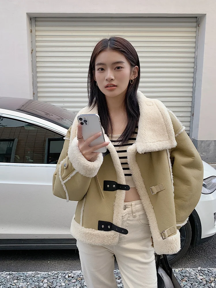 

Women's Lamb Fur Biker Jaet Leather Coat Inteated Outerwear Motorcycle Sle ort Length Tee Button Closure No Hat