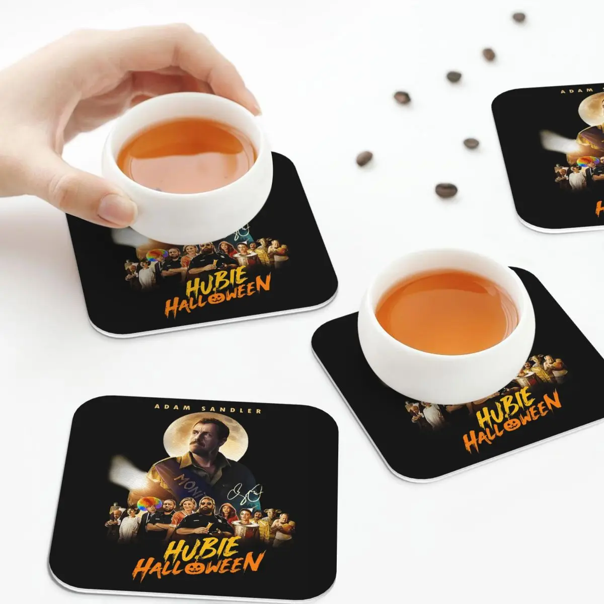 

Подставки для Хэллоуина Адамс Sand.ler, кожаные салфетки, изоляционные кофейные коврики для дома, кухни, обеденные подушечки, набор из 4 шт.