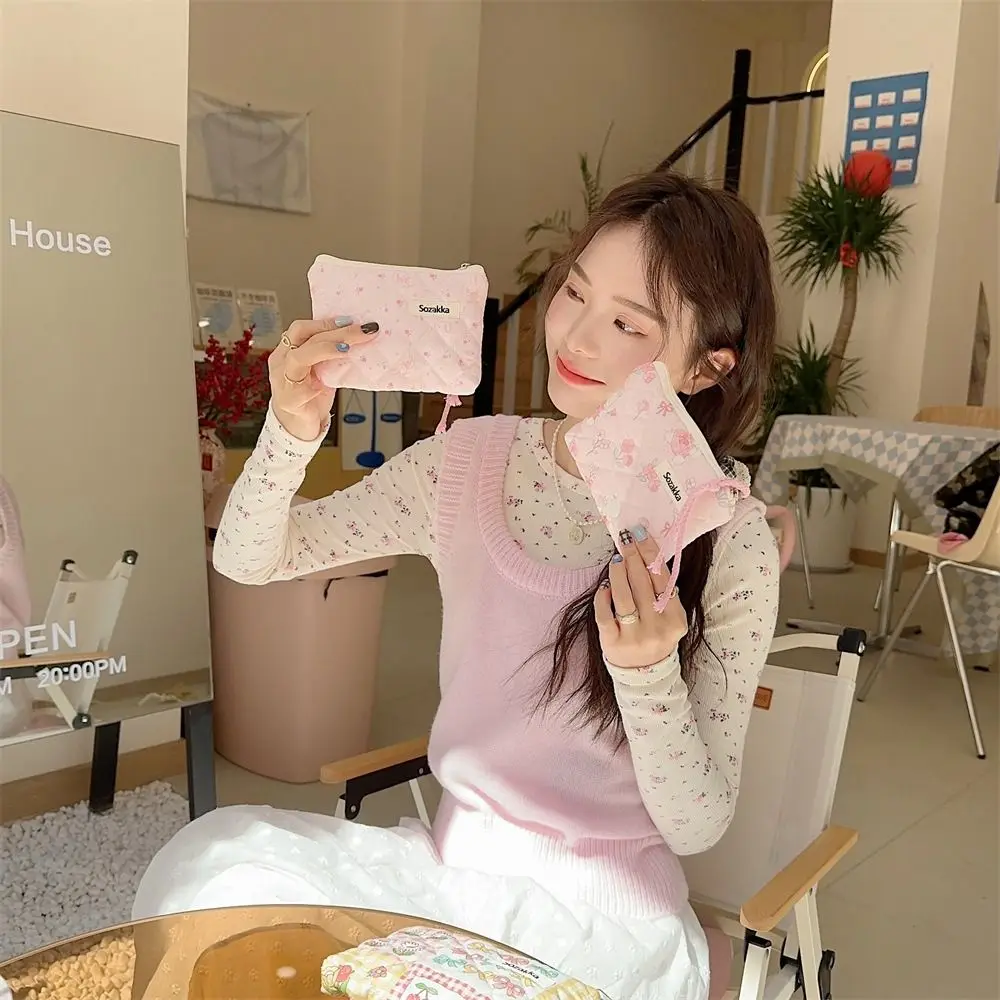 Fresh Flower Pattern Coin Purses Cotton Small Storage Bag Portable Zipper Pouch Earphone