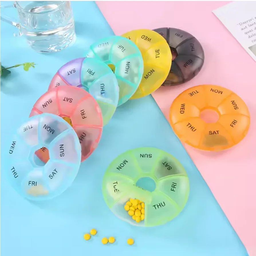 

1Pcs Round Pill Case Plastic 7 Days Weekly Tablet Candy Box Portable Storage Tablet Holder Travel Organizer Pill Container
