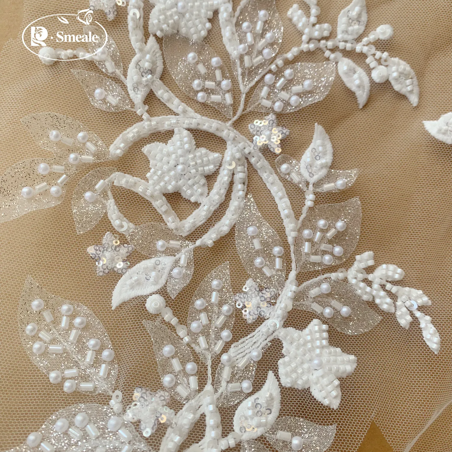 Glitzerpulver Silberweiß Perlenbestickte 3D-Spitze Spiegelblumen Blätter Hochwertige Handgefertigte DIY Hochzeitsschleier-Applikation – Detail 6