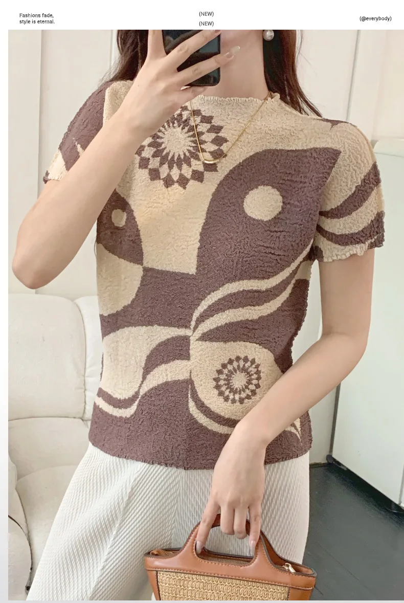 ALSEY Premium Gevoel Afdrukken Geplooide Vrouwen Ronde Hals T-shirt Fashion Casual Honderd Korte mouwen Tops 2025 Zomer Nieuwe