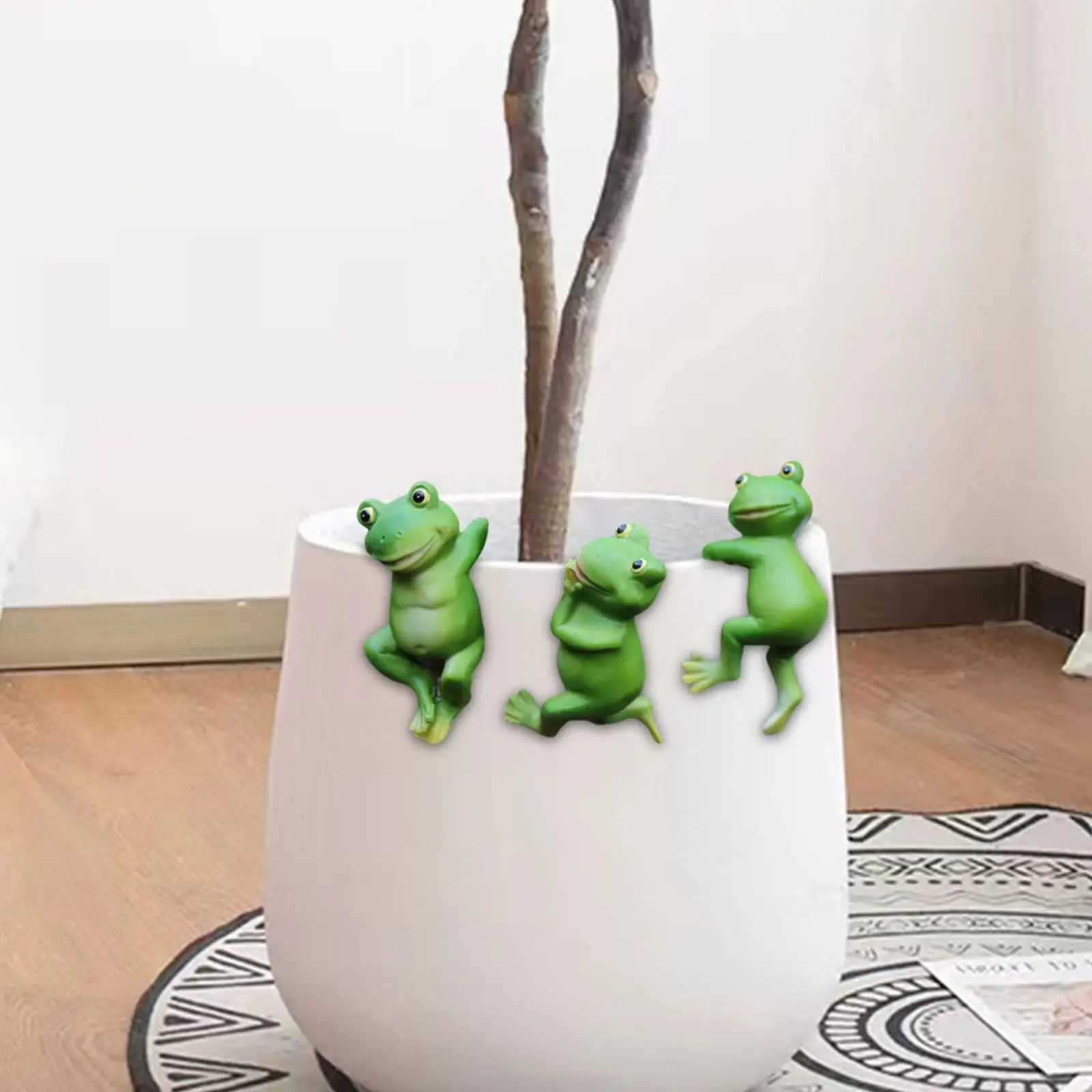 3 Pieces Mini Hanging Frog Figurines Decor Frog Flower Pot Hugger for Lawn