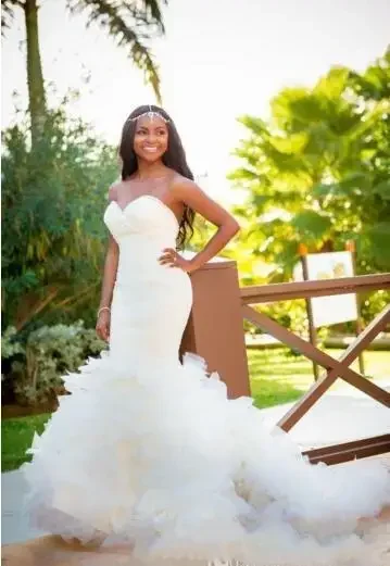 

Customized African Black Girls Plus Size Mermaid Wedding Dresses Sweetheart Garden Ruffles Tiered Skirt Modest Bridal Gown