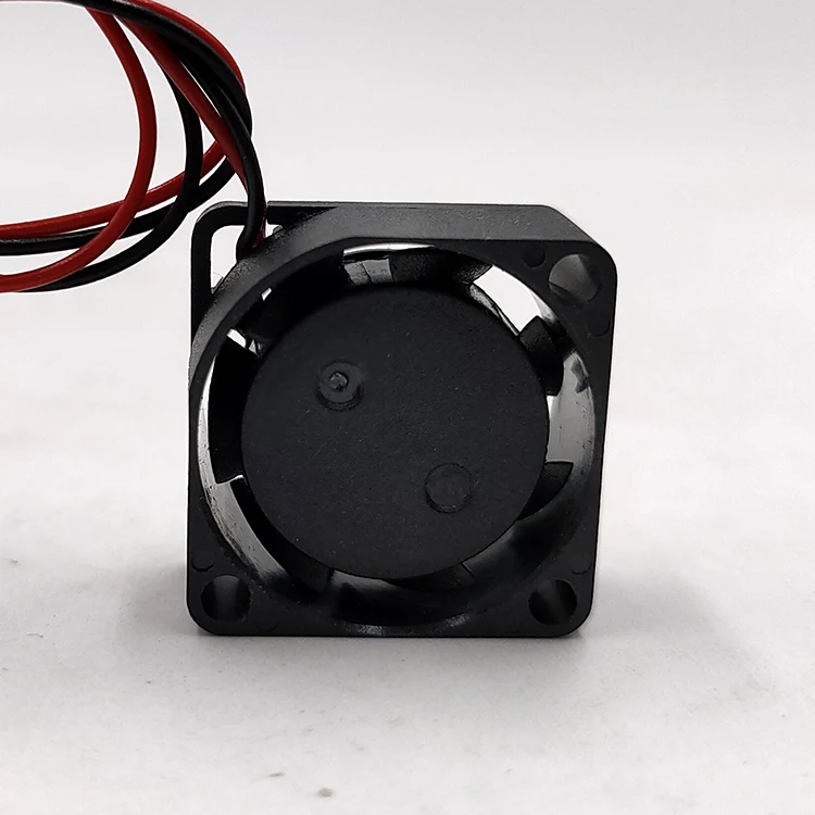 ADDA AD2005MB-K70 تيار مستمر 5 فولت 0.13A 20x20x10 مللي متر 2-سلك خادم مروحة التبريد