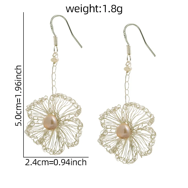 Original design hand-woven metal flowers. Perfect for daily use and helps make your face look smaller.