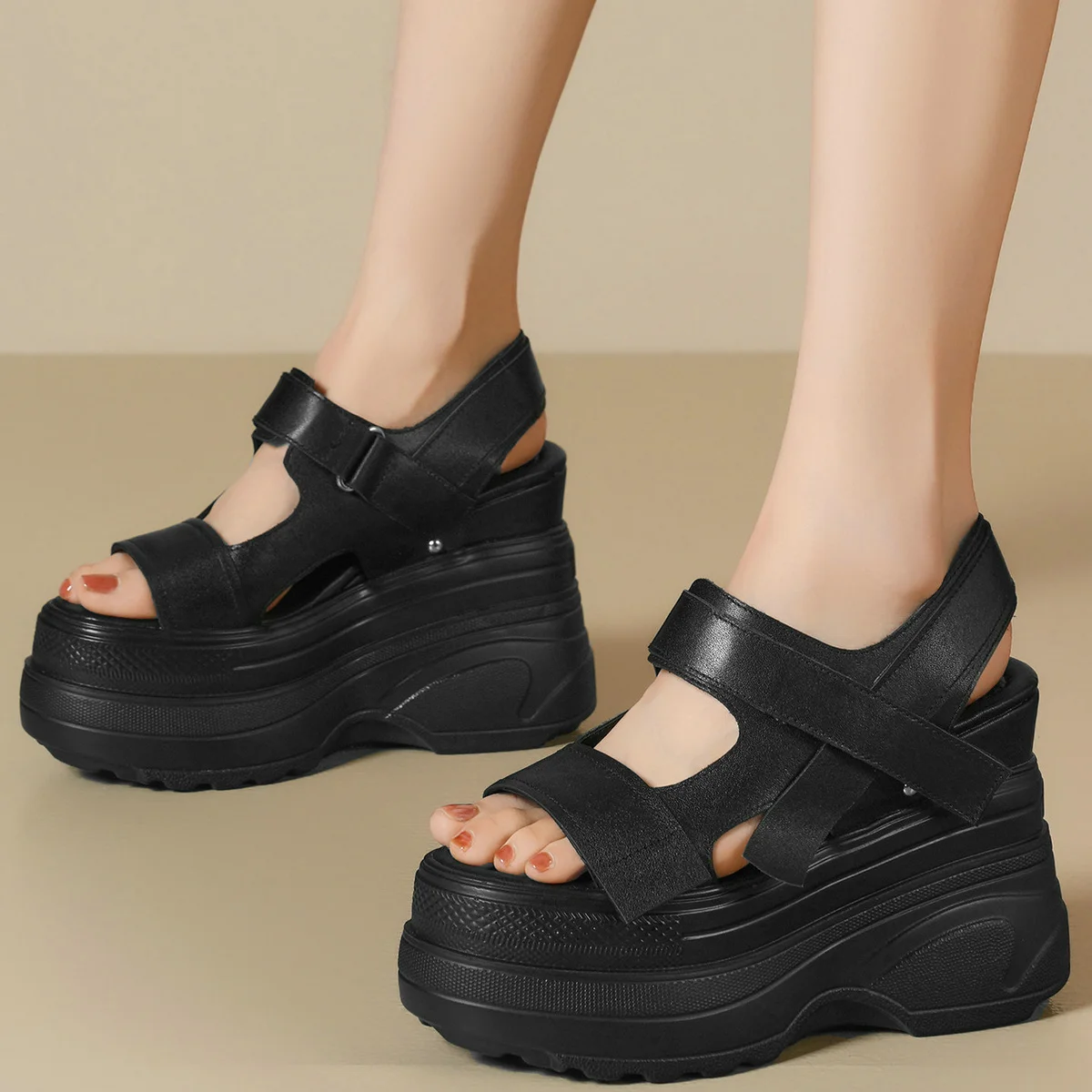 

Size 46 Chunky Sneakers Women Big Size 47 Genuine Leather Wedges High Heel Gladiator Sandals Summer Platform Pumps Size 45 Shoes