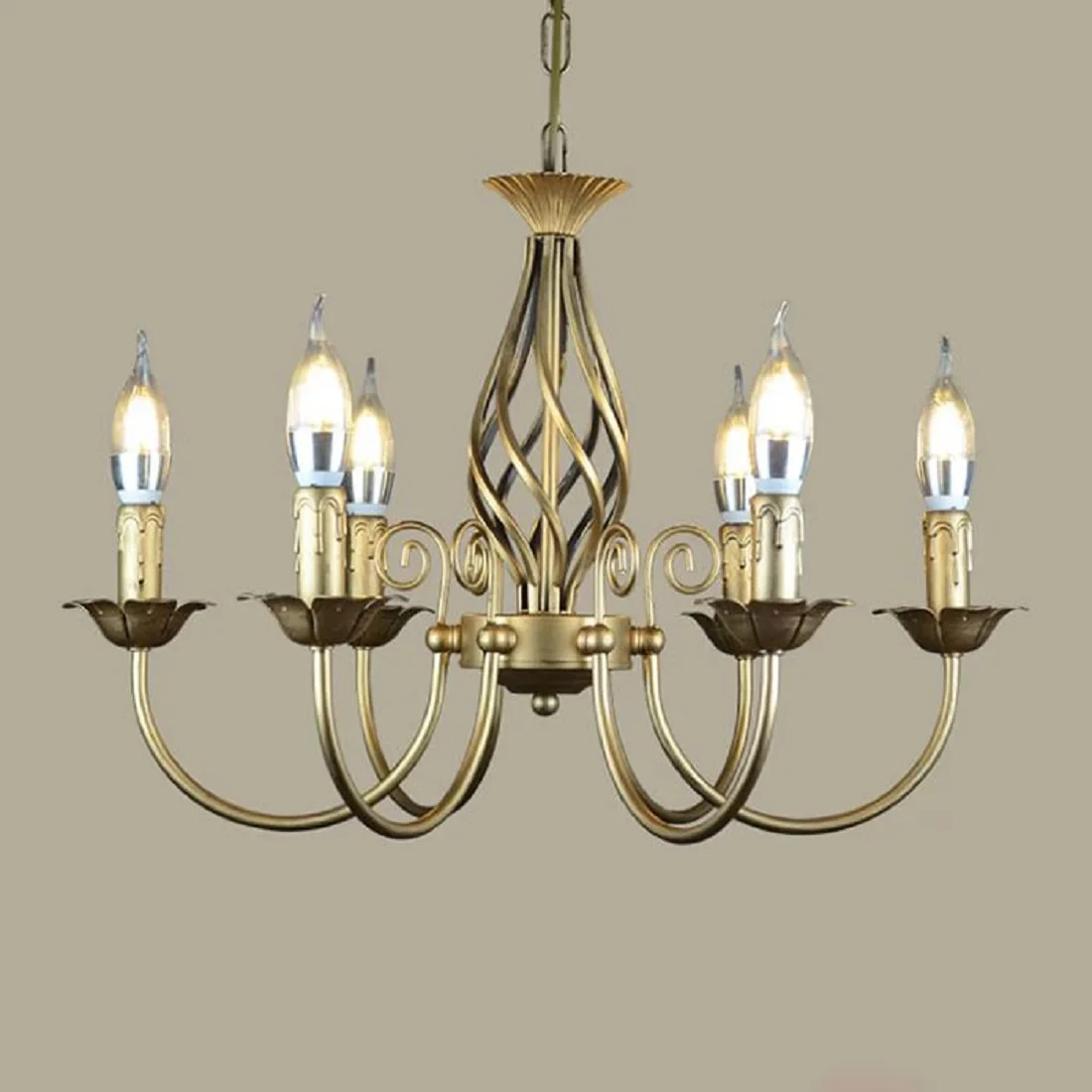 

American retro minimalist creative coffee shop chandelier living room dining room bedroom study candle LED lighting iron E14