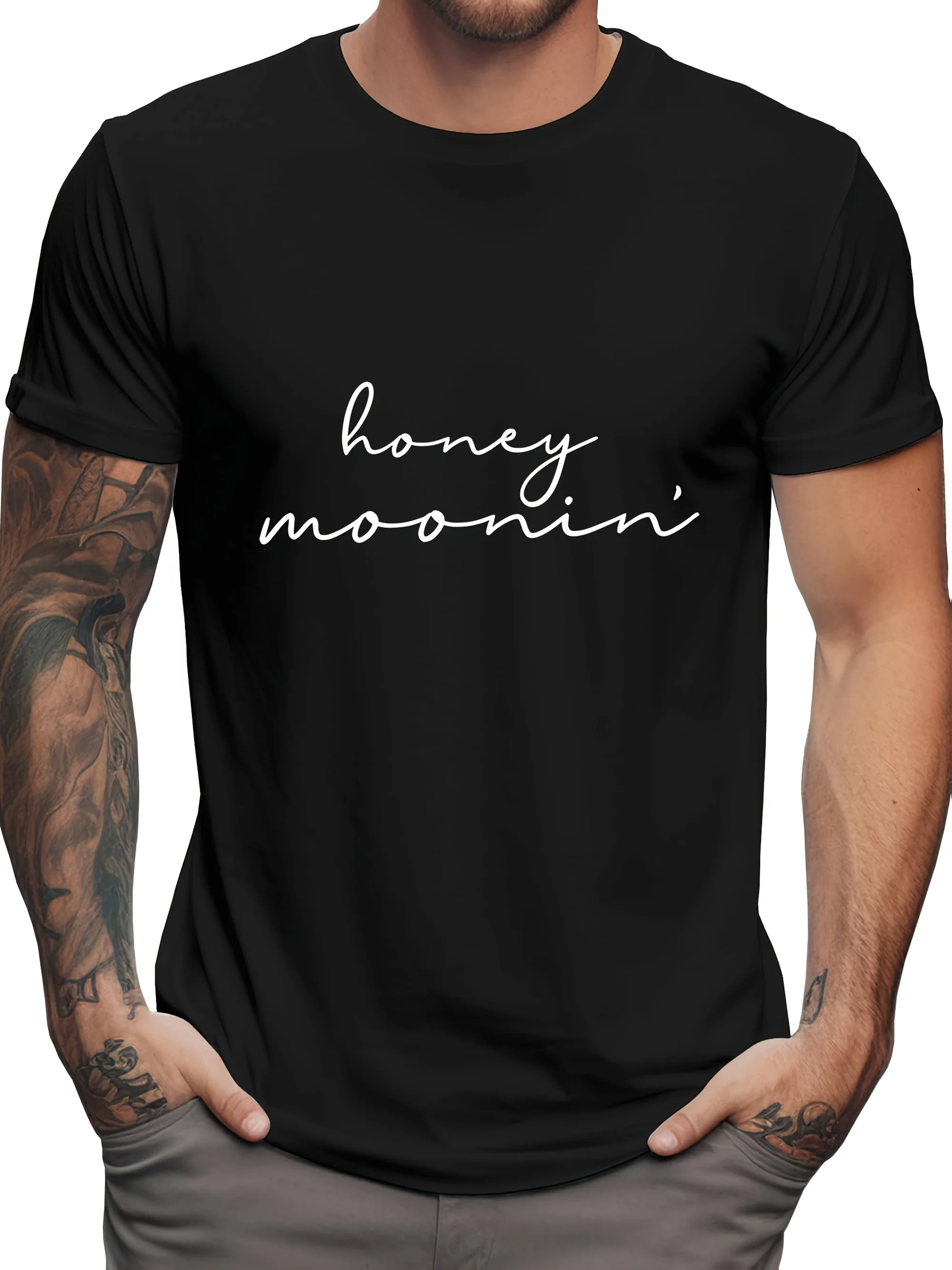 

Honeymoon T-shirts, honeymoon gifts, newlyweds' clothing, round-neck casual T-shirts, soft 100% cotton